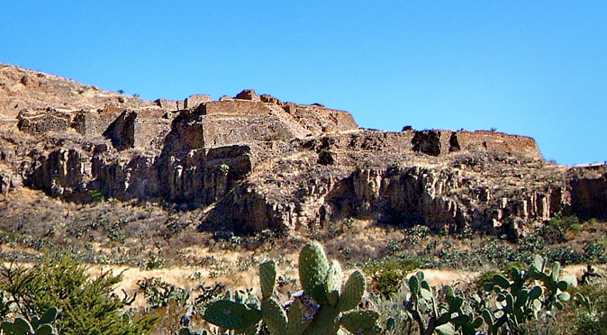 View of La Quemada from approach Road