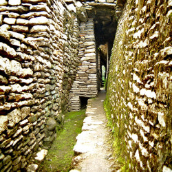 Platform 4 - Looking East Along Corridor at Tonina