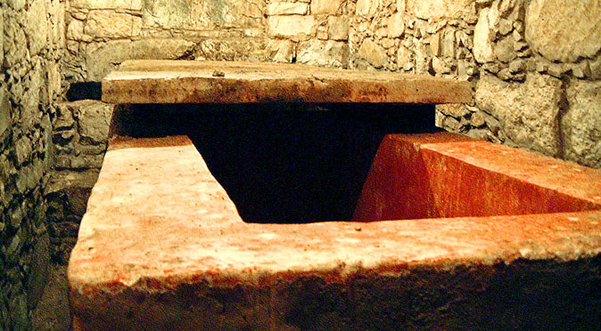 Sarcophogus of the Red Queen at Palenque