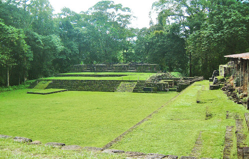 Structure 1B-1 at Quirigua