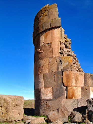 Lizard Chullpa at Sillustani