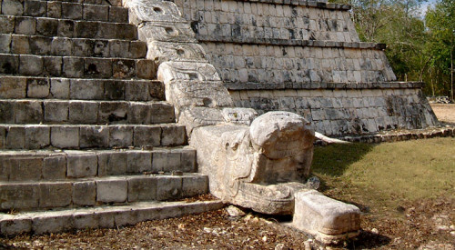 Chichen Itza Osario Pyramid Serpent Stairs