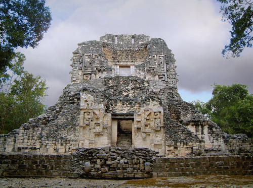 Chicanna Structure XX South Side